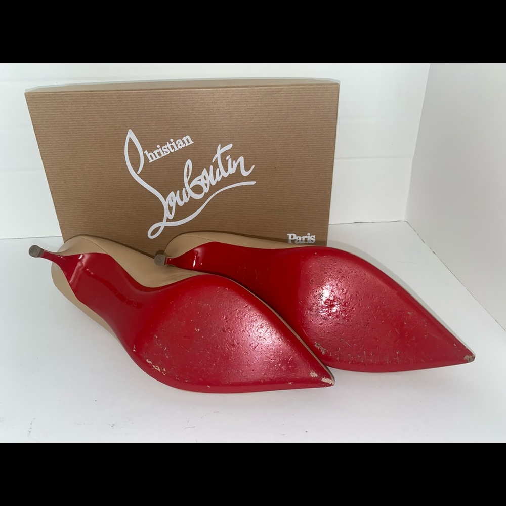 CHRISTIAN LOUBOUTIN
Pigalle Follies 55 patent-leather pumps